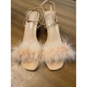 Boohoo Feather Strap Low Block Heel Nude Size 8 Baddie Coquette‎ Romantic Lolita